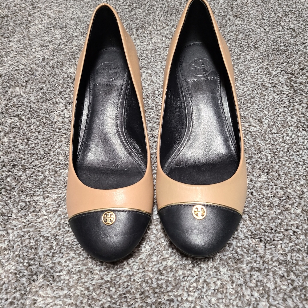 Tory burch 5.5 wedges